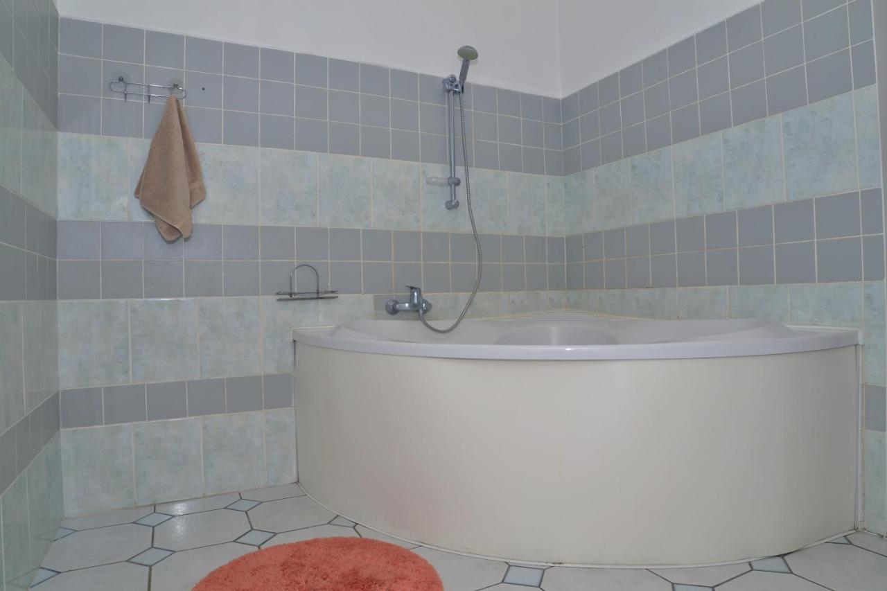 Отель "Экспресс" Zhytómyr Exterior foto